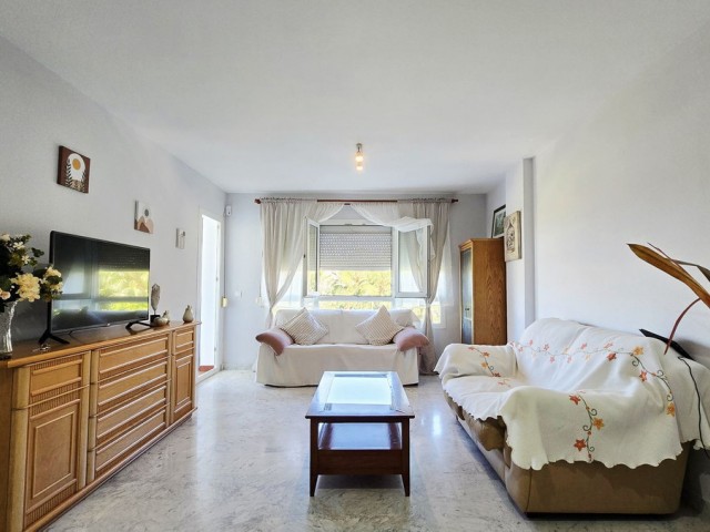 Appartement avec 3 Chambres  à Nueva Andalucía