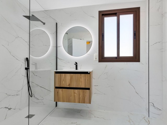 5 Schlafzimmer Reihenhaus in Casares Playa