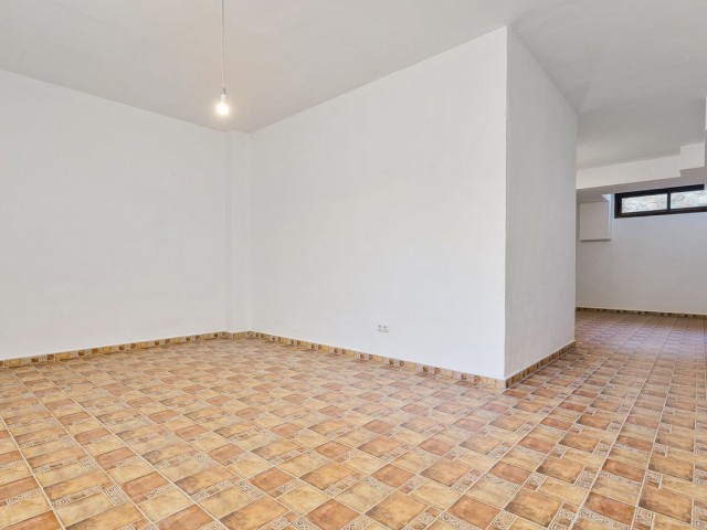 5 Slaapkamer Rijtjeshuis in Casares Playa