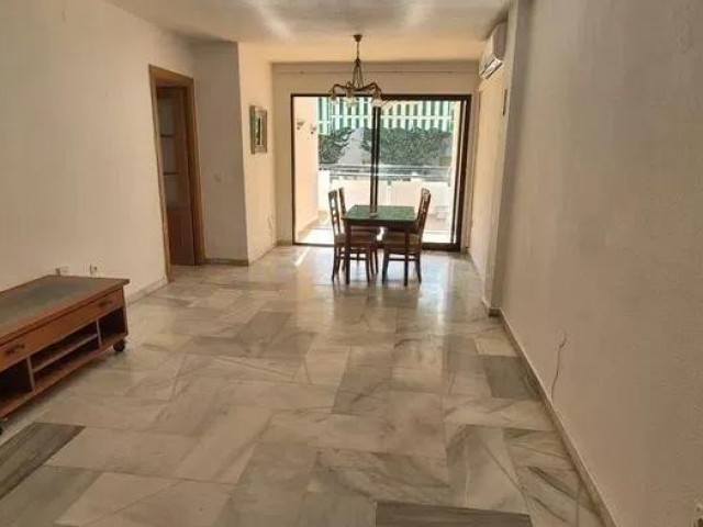 4 Schlafzimmer Apartment in Torremolinos