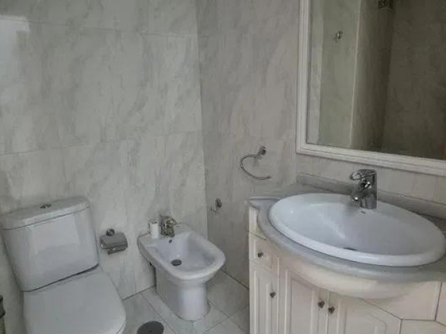 4 Schlafzimmer Apartment in Torremolinos