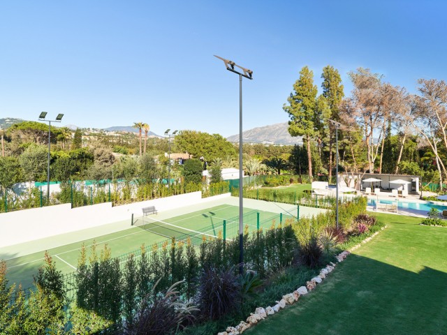 6 Bedrooms Villa in San Pedro de Alcántara