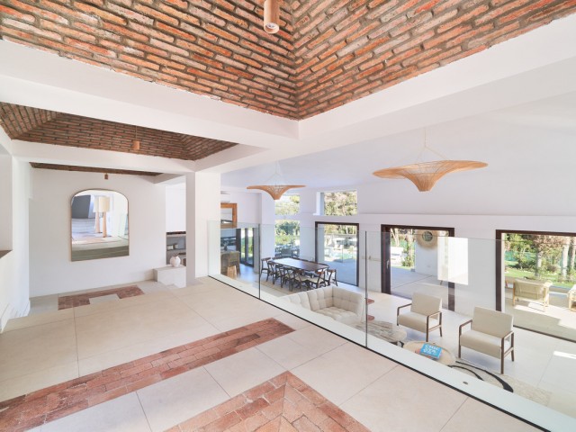 6 Bedrooms Villa in San Pedro de Alcántara