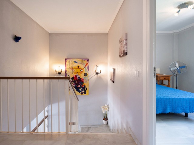 3 Slaapkamer Rijtjeshuis in Nueva Andalucía