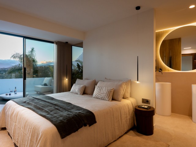 3 Slaapkamer Rijtjeshuis in Nueva Andalucía