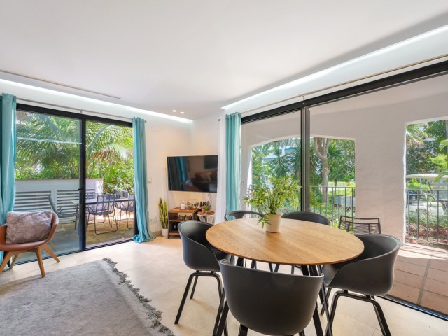 Appartement avec 3 Chambres  à Puerto Banús