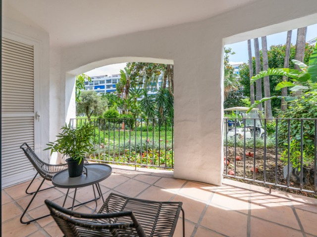 Appartement avec 3 Chambres  à Puerto Banús