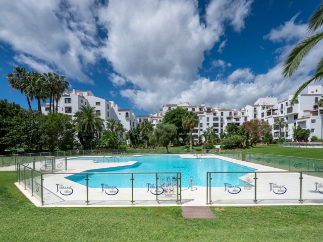 Appartement avec 3 Chambres  à Puerto Banús
