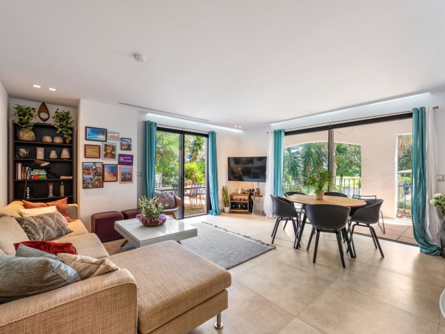 Appartement avec 3 Chambres  à Puerto Banús