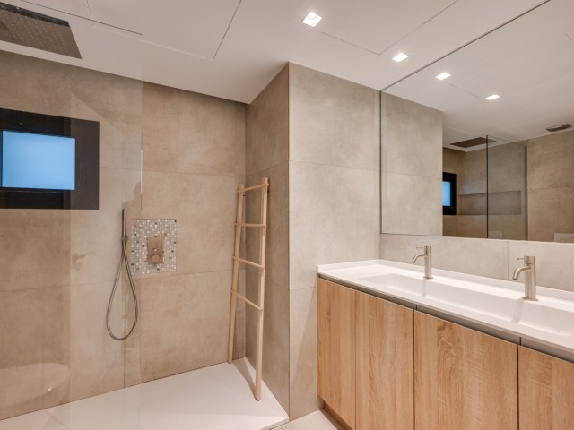 Appartement avec 3 Chambres  à Puerto Banús