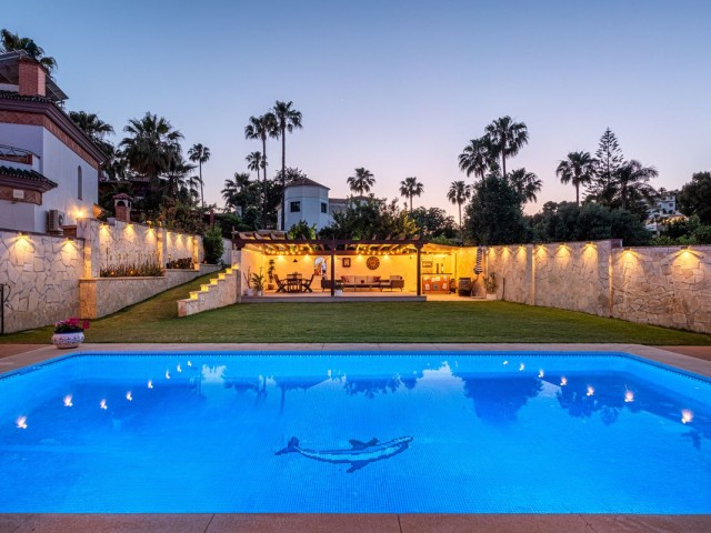4 Schlafzimmer Villa in Sierrezuela
