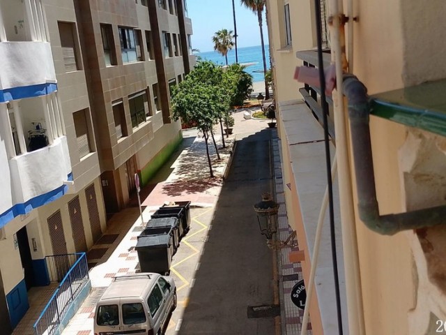 Appartement avec 3 Chambres  à Estepona