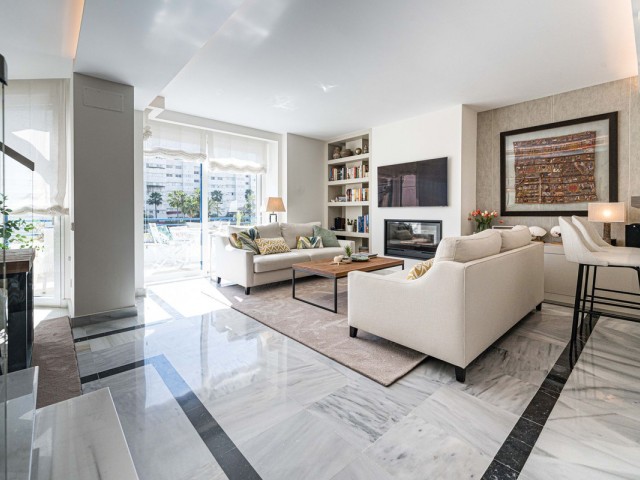 2 Bedrooms Apartment in Marbella