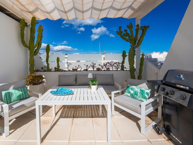 2 Bedrooms Apartment in Marbella
