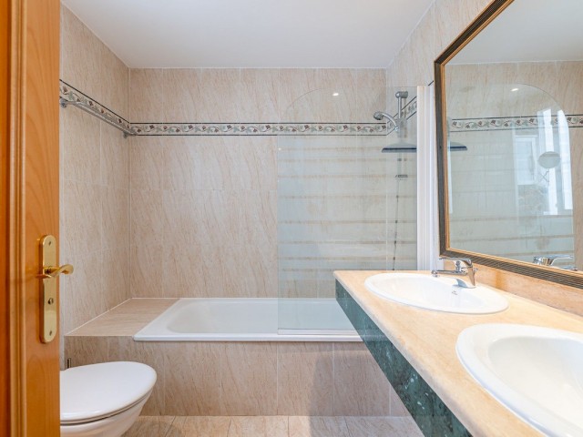 3 Bedrooms Apartment in Benalmadena Costa
