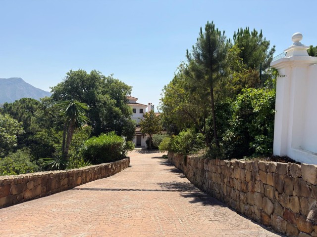 Villa avec 5 Chambres  à La Zagaleta