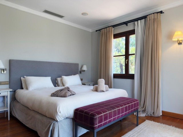 Villa avec 5 Chambres  à La Zagaleta