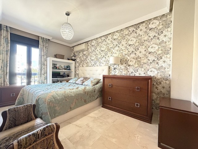 2 Bedrooms Apartment in San Pedro de Alcántara