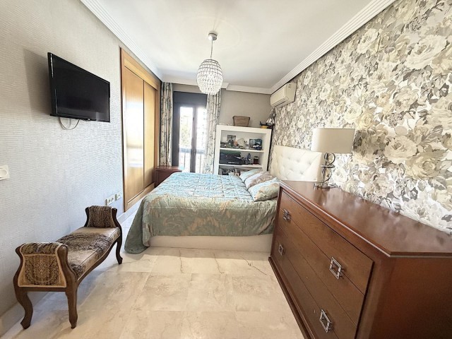 2 Bedrooms Apartment in San Pedro de Alcántara