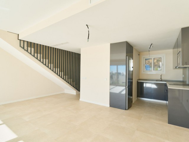 Maison mitoyenne avec 3 Chambres  à La Cala de Mijas