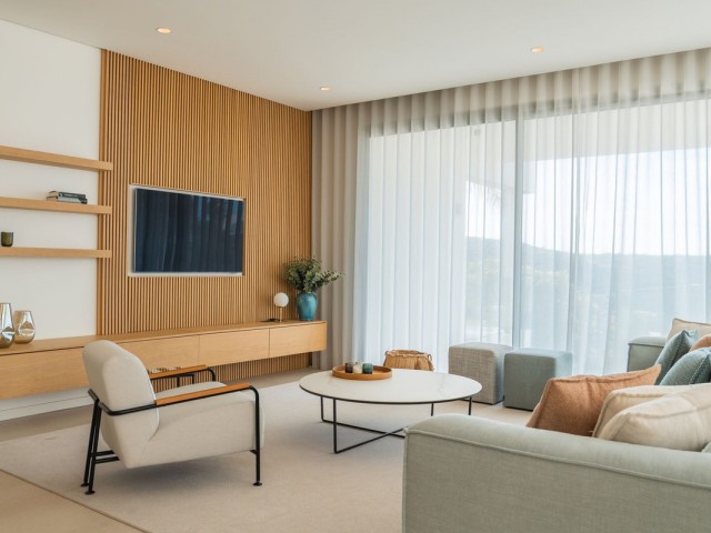 3 Bedrooms Apartment in Benahavís