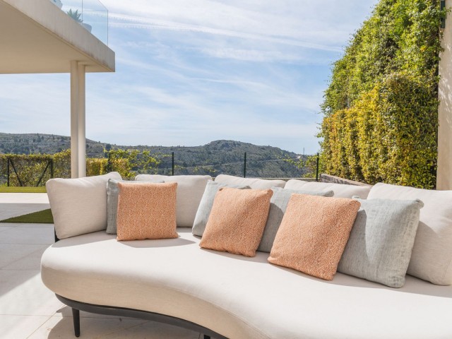 3 Bedrooms Apartment in Benahavís