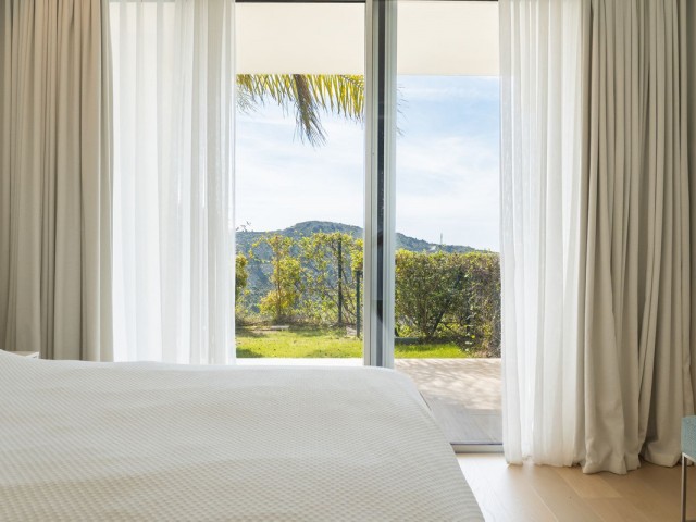 3 Bedrooms Apartment in Benahavís