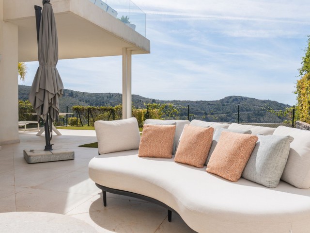 3 Bedrooms Apartment in Benahavís