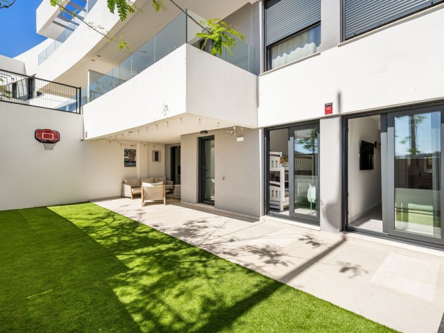Appartement avec 2 Chambres  à Estepona
