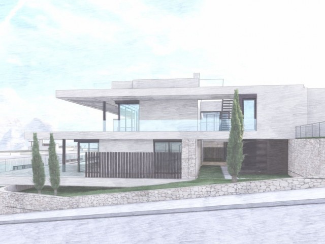 4 Bedrooms Villa in Marbella