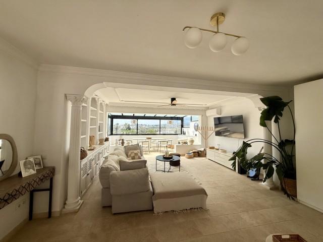 5 Bedrooms Villa in Nueva Andalucía