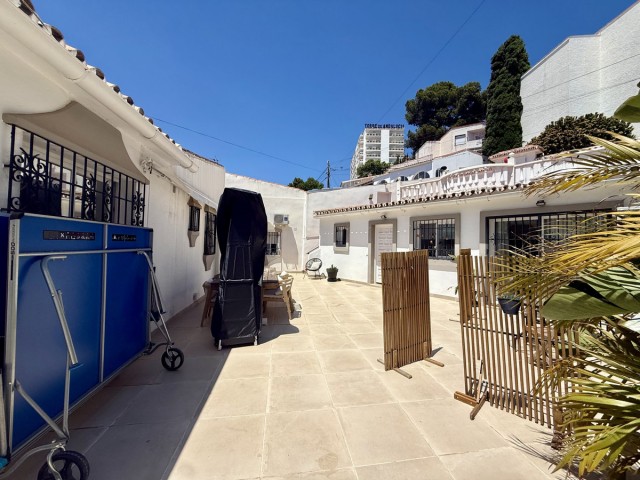 5 Bedrooms Villa in Nueva Andalucía