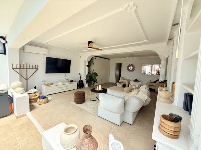 5 Schlafzimmer Villa in Nueva Andalucía