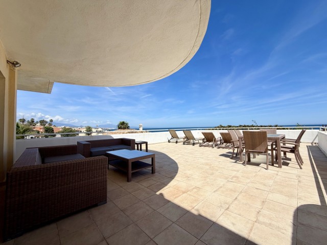 Appartement avec 2 Chambres  à Estepona