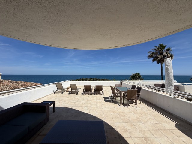 Appartement avec 2 Chambres  à Estepona