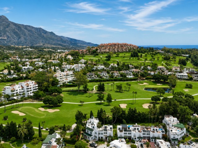 Rijtjeshuis, Nueva Andalucia