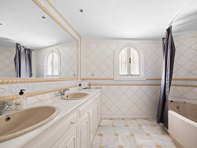Villa avec 3 Chambres  à Benahavís