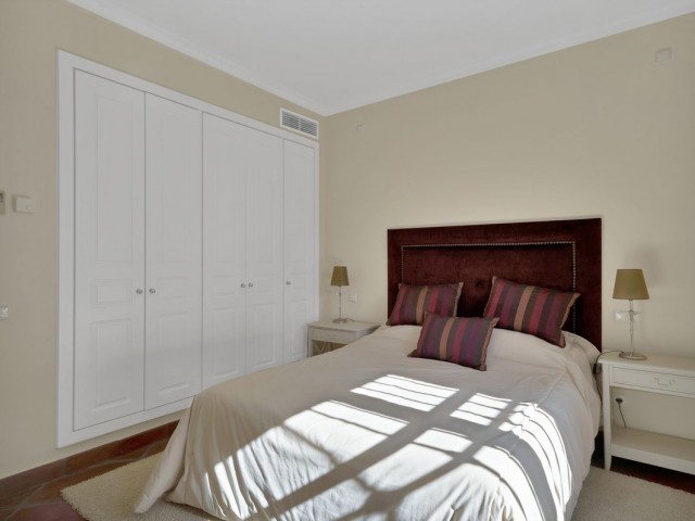 Maison mitoyenne avec 3 Chambres  à Benahavís