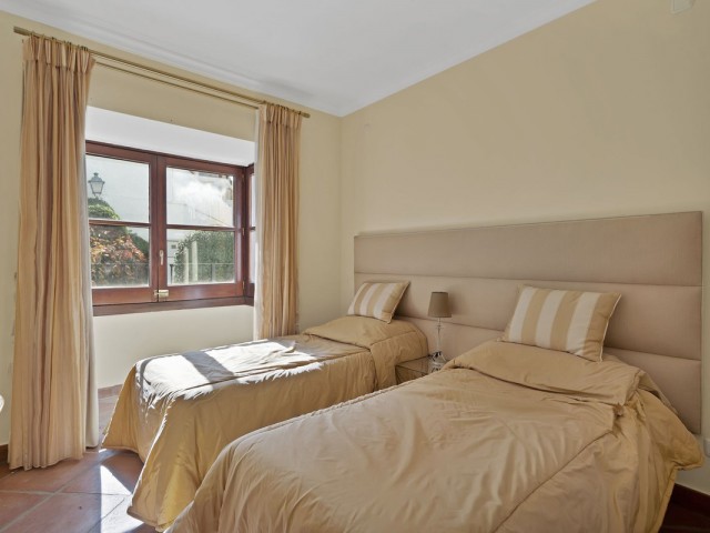 Maison mitoyenne avec 3 Chambres  à Benahavís