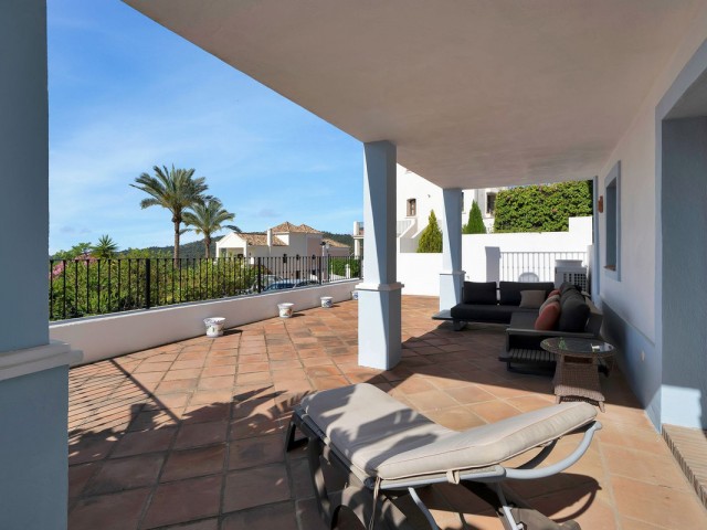 Maison mitoyenne avec 3 Chambres  à Benahavís