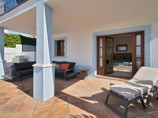 Maison mitoyenne avec 3 Chambres  à Benahavís
