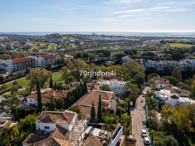 Villa avec 6 Chambres  à Benahavís