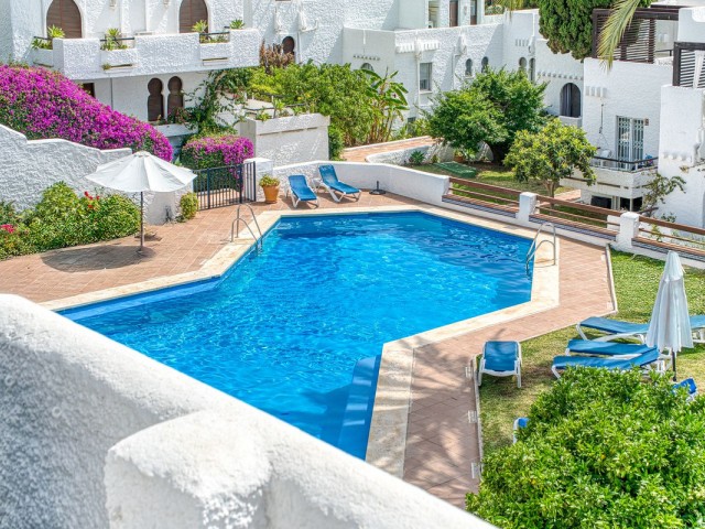 3 Bedrooms Townhouse in Nueva Andalucía