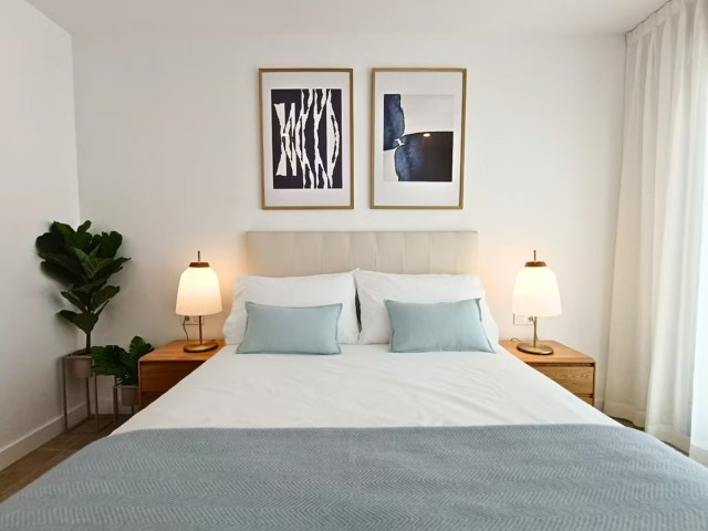Appartement avec 3 Chambres  à Estepona
