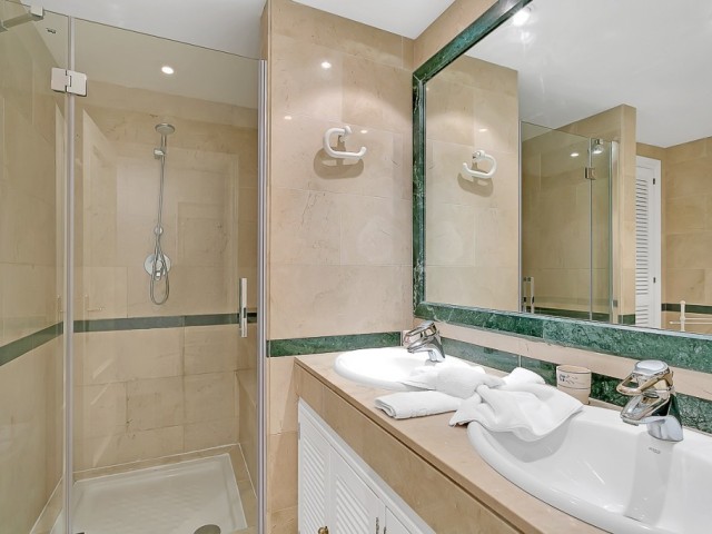 3 Bedrooms Apartment in Marbella