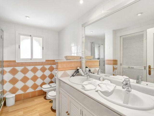 3 Bedrooms Apartment in Marbella