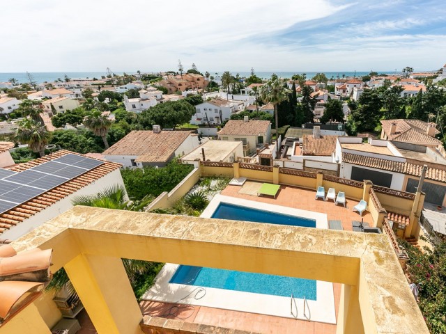 Villa avec 5 Chambres  à Mijas