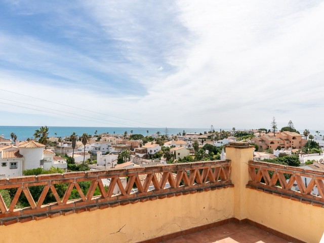 Villa avec 5 Chambres  à Mijas