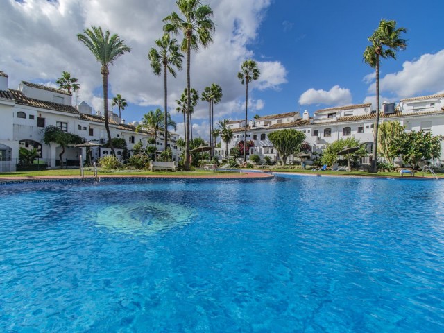2 Bedrooms Townhouse in Atalaya