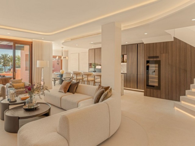 Appartement avec 3 Chambres  à Estepona